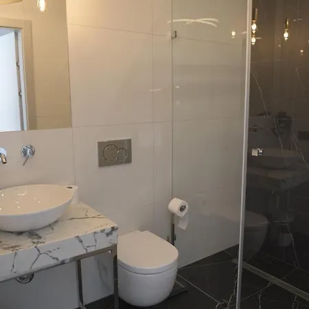 Atmosfera 6 شقة بيتوف